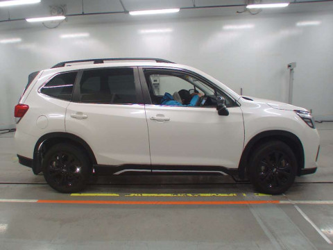 2021 Subaru Forester SK5[2]