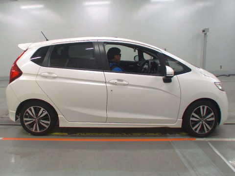 2013 Honda Fit GK5[2]