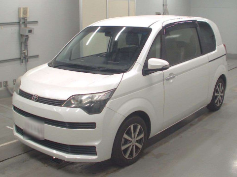 2014 Toyota Spade NCP141[0]