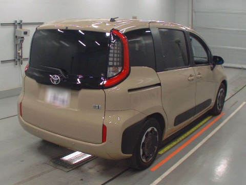 2023 Toyota Sienta MXPL10G[1]