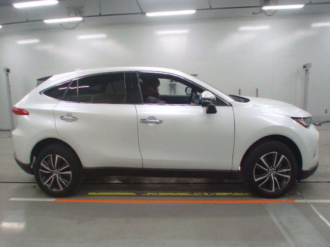 2023 Toyota Harrier MXUA80[2]