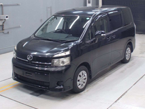 2013 Toyota Voxy ZRR70G[0]