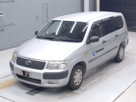 2010 Toyota Succeed Van