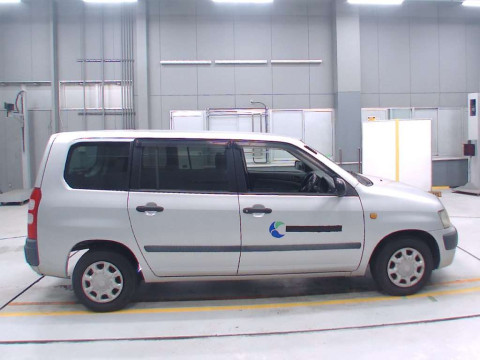 2010 Toyota Succeed Van NCP51V[2]