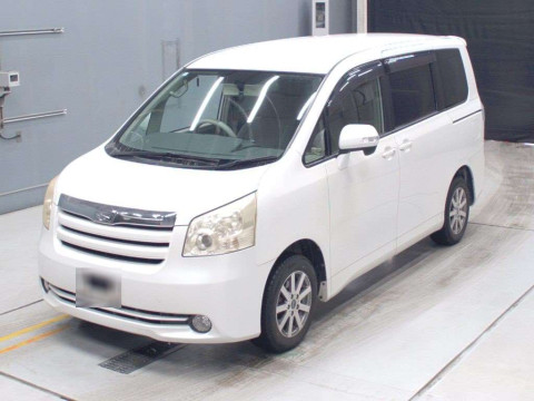 2008 Toyota Noah ZRR70G[0]