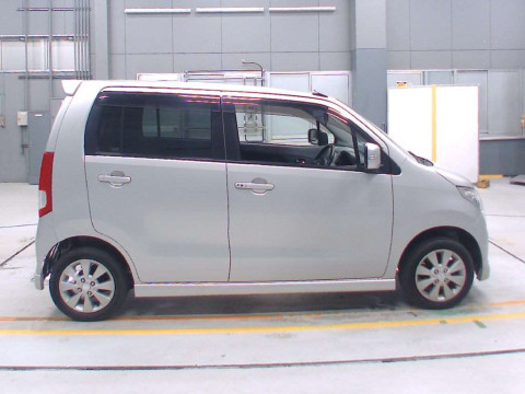 2010 Suzuki Wagon R MH23S[2]