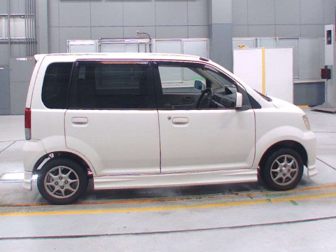 2002 Mitsubishi eK Wagon H81W[2]