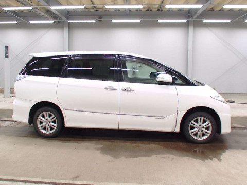 2010 Toyota Estima Hybrid AHR20W[2]