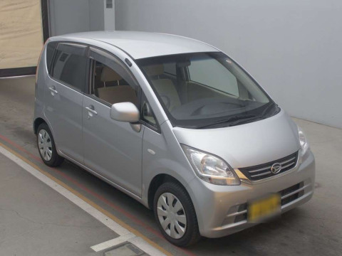 2010 Daihatsu Move L185S[2]