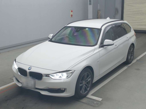 2013 BMW 3 Series 3D20[0]