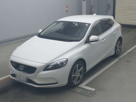 2016 Volvo V40 MD4204T[0]