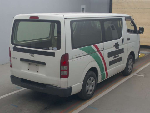 2015 Toyota Hiace Van KDH201V[1]