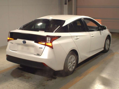 2022 Toyota Prius ZVW51[1]