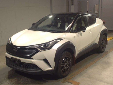 2019 Toyota C-HR NGX50[0]