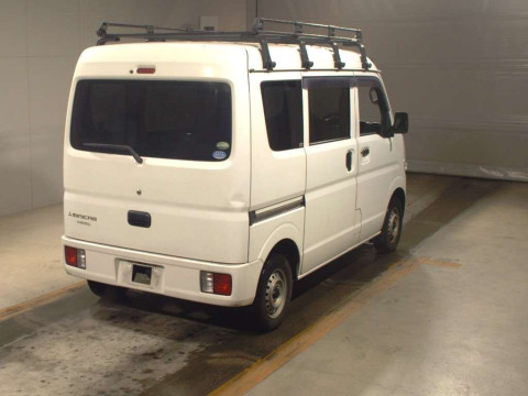 2018 Mitsubishi Minicab Van DS17V[1]