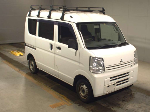 2018 Mitsubishi Minicab Van DS17V[2]