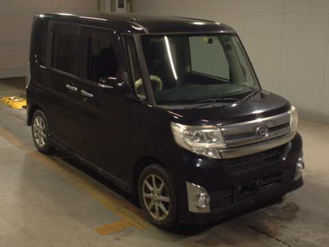 2013 Daihatsu Tanto Custom LA600S[2]