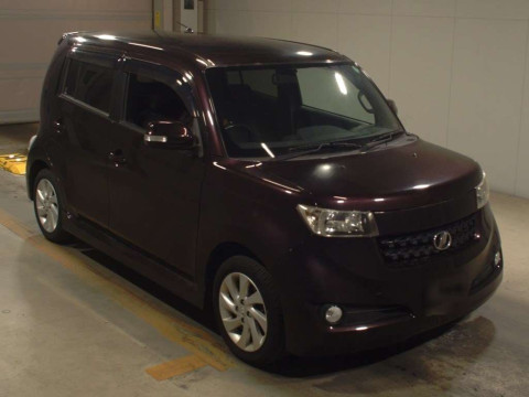 2011 Toyota bB QNC20[2]