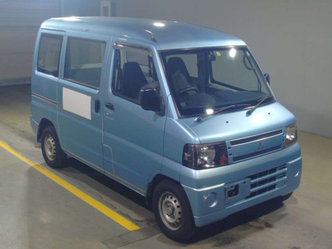 2011 Mitsubishi Minicab Van U61V[1]