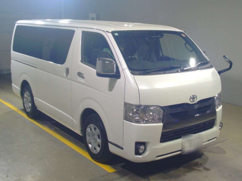 2022 Toyota Hiace Van GDH201V[1]