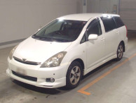 2004 Toyota Wish