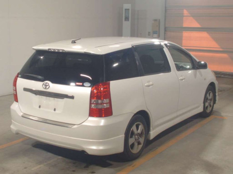 2004 Toyota Wish ZNE10G[1]