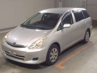 2005 Toyota Wish