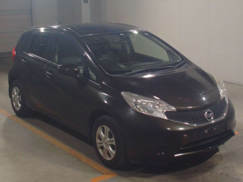 2015 Nissan Note E12[2]