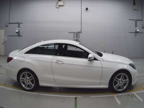 2013 Mercedes Benz E-Class 207359[2]