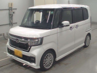 2021 Honda N-BOX CUSTOM