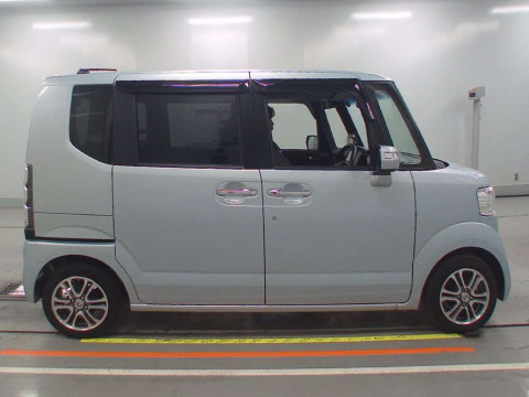 2013 Honda N-BOX JF1[2]