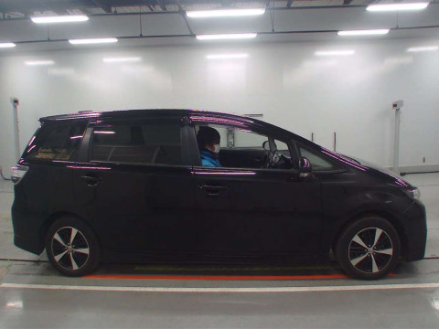 2016 Toyota Wish ZGE20W[2]