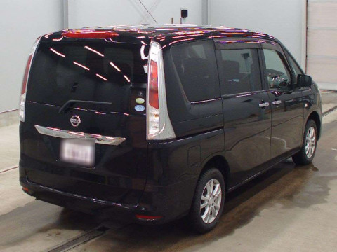 2011 Nissan Serena NC26[1]