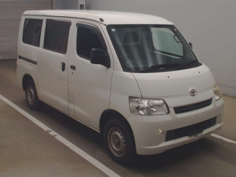 2016 Toyota Liteace Van S412M[2]