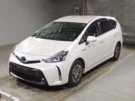 2016 Toyota Prius alpha