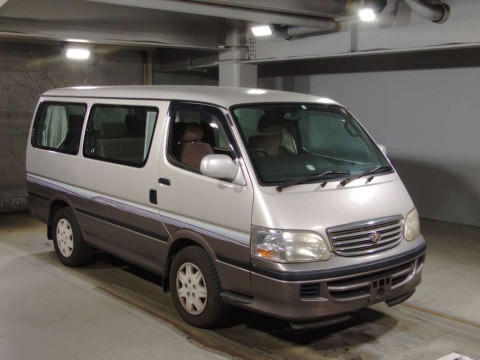 2002 Toyota Hiace Wagon RZH101G[2]