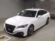 2021 Toyota Crown Hybrid