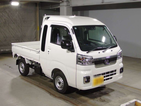 2024 Daihatsu Hijet Truck S510P[2]