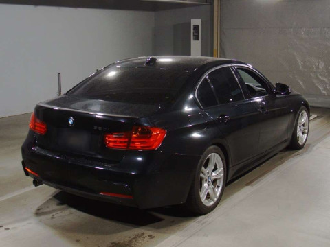 2013 BMW 3 Series 3B20[1]