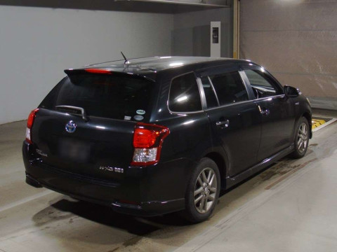 2014 Toyota Corolla Fielder NKE165G[1]