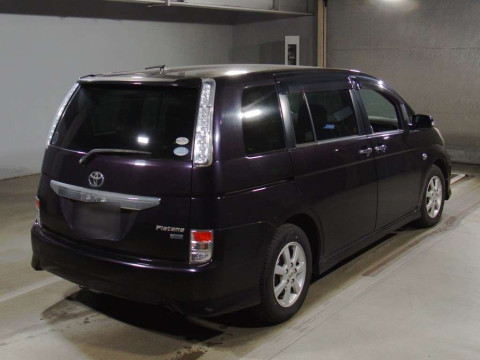 2012 Toyota Isis ZGM10W[1]