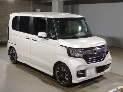 2019 Honda N-BOX CUSTOM JF3[2]