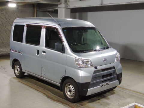 2018 Daihatsu Hijet Cargo S321V[2]