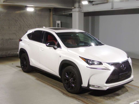 2014 Lexus NX AGZ10[2]