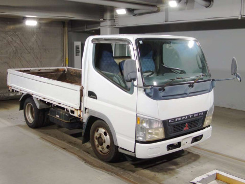 2004 Mitsubishi Fuso Canter FE70EB[2]