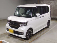 2019 Honda N-BOX CUSTOM