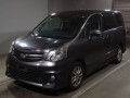 2010 Toyota Noah