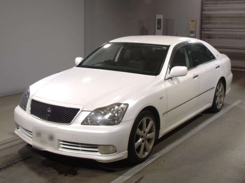 2005 Toyota Crown GRS180[0]