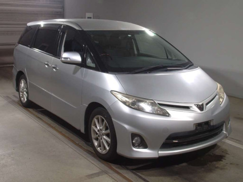 2010 Toyota Estima ACR50W[2]