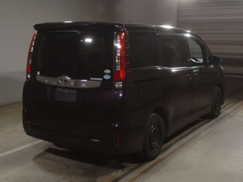 2014 Toyota Noah ZRR80G[1]